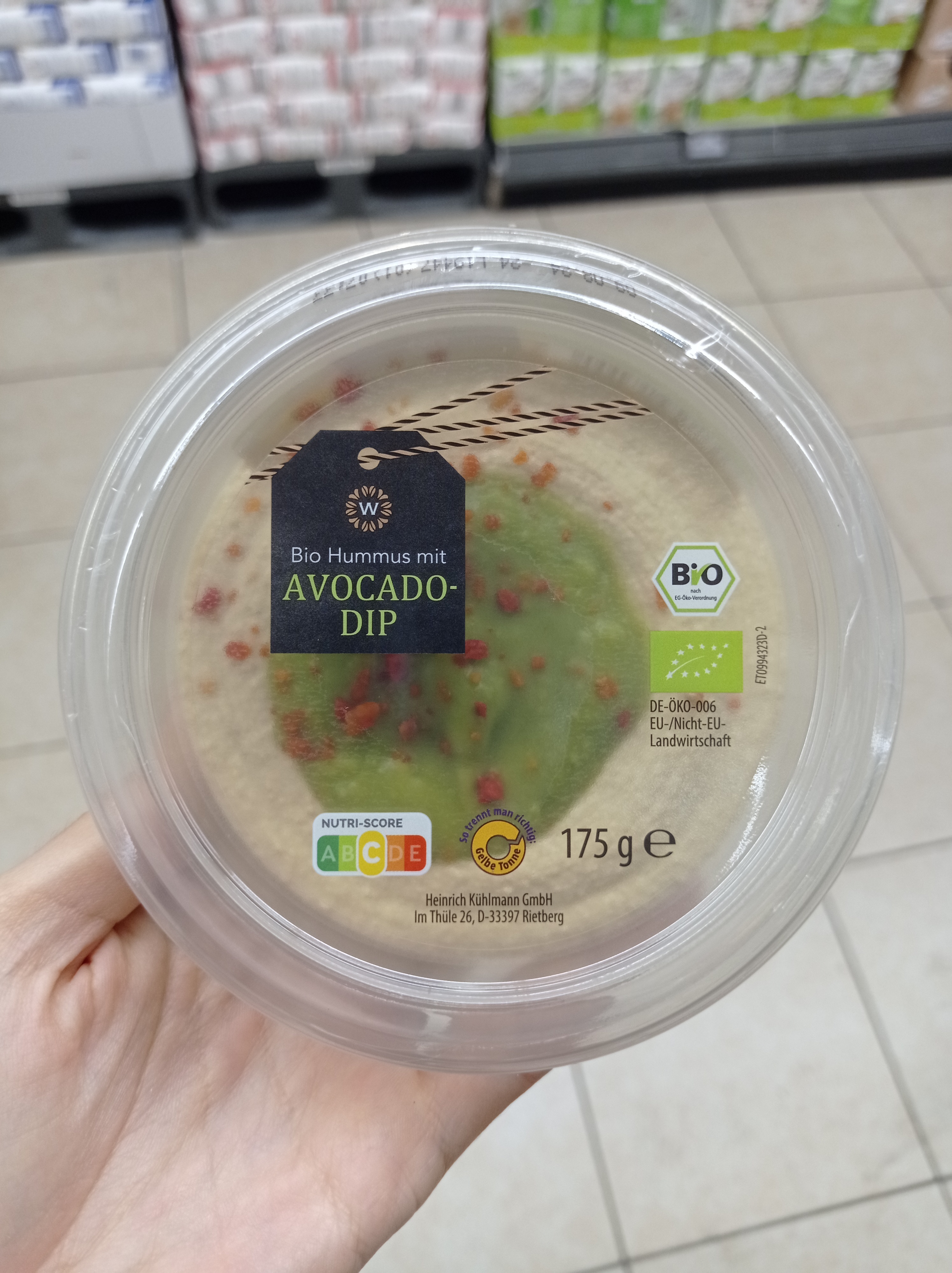 Bio hummus mit Avocado dip