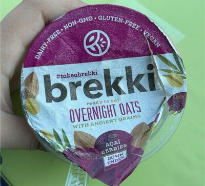 Acai Berries Overnight Oats